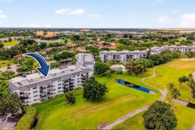 ASSESSMENT PAID! Fairways At Bonaventure 2 bedroom 2 bath on Bonaventure Country Club in Florida - for sale on GolfHomes.com, golf home, golf lot