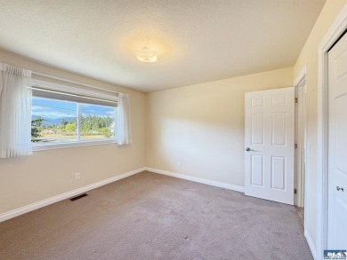 871 Medsker on SunLand Golf and Country Club in Washington - for sale on GolfHomes.com, golf home, golf lot