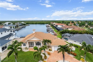 NEVER FLOODED ON THE INSIDE! LOW FLOOD INSURANCE COSTS! This on Royal Tee Country Club in Florida - for sale on GolfHomes.com, golf home, golf lot