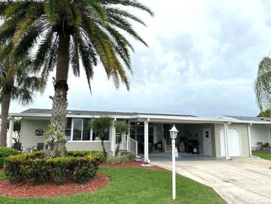 Welcome to this beautifully decorated and move-in-ready 3 on Sun n Lake Golf and Country Club in Florida - for sale on GolfHomes.com, golf home, golf lot