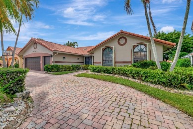 full 4 bed with a den/study. Huge great room upgraded kitchen on Boca Greens Country Club in Florida - for sale on GolfHomes.com, golf home, golf lot