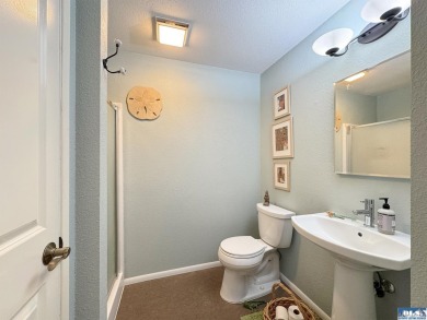 133A Hilltop Drive on SunLand Golf and Country Club in Washington - for sale on GolfHomes.com, golf home, golf lot