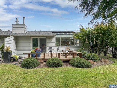 133A Hilltop Drive on SunLand Golf and Country Club in Washington - for sale on GolfHomes.com, golf home, golf lot