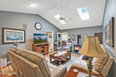 You must see this lovely home in the heart of Fairfield Glade! on Druid Hills Golf Club in Tennessee - for sale on GolfHomes.com, golf home, golf lot