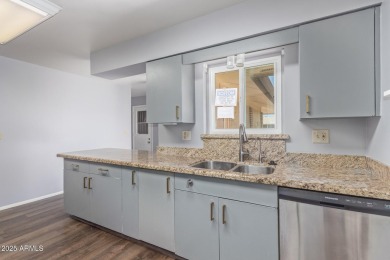 Check out this charming 2-bedroom Gemini home in the active on Sun City Country Club in Arizona - for sale on GolfHomes.com, golf home, golf lot