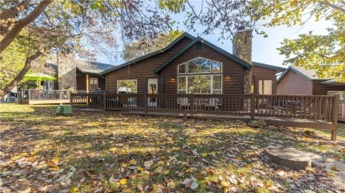 CHARMING COTTAGE in OLD KINDERHOOK GOLF COMMUNITY - This on The Club At Old Kinderhook in Missouri - for sale on GolfHomes.com, golf home, golf lot