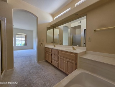 Great opportunity to own a HUD Home, save thousands! on Saddlebrooke Golf Course in Arizona - for sale on GolfHomes.com, golf home, golf lot