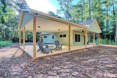 New and Cute Bungalow!! This home feels much larger than its 959 on Pendleton Harbor in Texas - for sale on GolfHomes.com, golf home, golf lot