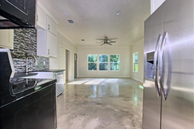 New and Cute Bungalow!! This home feels much larger than its 959 on Pendleton Harbor in Texas - for sale on GolfHomes.com, golf home, golf lot