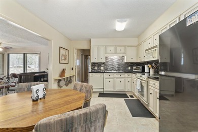 Imagine waking up each morning in the heart of Hot Springs on DeSoto Golf Course in Arkansas - for sale on GolfHomes.com, golf home, golf lot