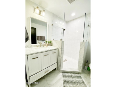 A complete inside out remodeled and stylist in one of the nicest on Palo Verde Golf Course in Arizona - for sale on GolfHomes.com, golf home, golf lot