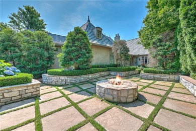Welcome to an exquisite and timeless estate tucked away on over on Pinnacle Country Club in Arkansas - for sale on GolfHomes.com, golf home, golf lot