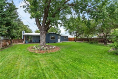 Enjoy peaceful living directly across from Esmeralda Golf Course on Esmeralda Golf Course in Washington - for sale on GolfHomes.com, golf home, golf lot