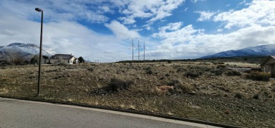 1 Acre Lot in Battlement Mesa! Discover your dream home site on Battlement Mesa Golf Course in Colorado - for sale on GolfHomes.com, golf home, golf lot