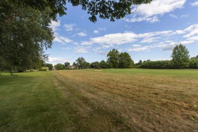 You will fall in love with this beautifully updated two-story, 4 on Knollwood Country Club in Indiana - for sale on GolfHomes.com, golf home, golf lot