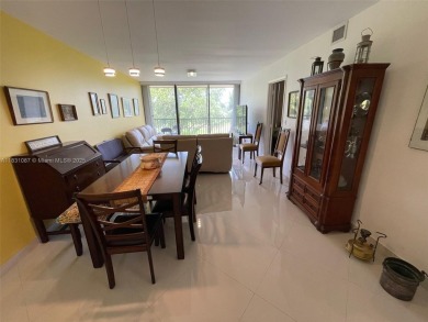THE BEST LINE IN CORONADO TOWER I. 
A Split-Plan 2bed/2bath on Turnberry Isle Resort and Club in Florida - for sale on GolfHomes.com, golf home, golf lot