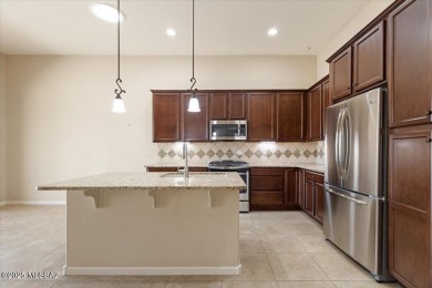 Welcome to this luxurious 2 bedroom plus den home nestled in a on Quail Creek Country Club  in Arizona - for sale on GolfHomes.com, golf home, golf lot