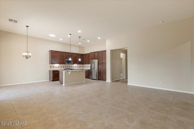 Welcome to this luxurious 2 bedroom plus den home nestled in a on Quail Creek Country Club  in Arizona - for sale on GolfHomes.com, golf home, golf lot