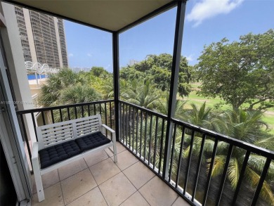 THE BEST LINE IN CORONADO TOWER I. 
A Split-Plan 2bed/2bath on Turnberry Isle Resort and Club in Florida - for sale on GolfHomes.com, golf home, golf lot