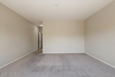 Welcome to this luxurious 2 bedroom plus den home nestled in a on Quail Creek Country Club  in Arizona - for sale on GolfHomes.com, golf home, golf lot