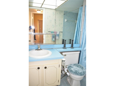 This furnished, turnkey, top floor condo features all new on Sunrise Lakes Phase III in Florida - for sale on GolfHomes.com, golf home, golf lot