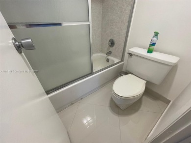 THE BEST LINE IN CORONADO TOWER I. 
A Split-Plan 2bed/2bath on Turnberry Isle Resort and Club in Florida - for sale on GolfHomes.com, golf home, golf lot