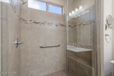 Welcome to this luxurious 2 bedroom plus den home nestled in a on Quail Creek Country Club  in Arizona - for sale on GolfHomes.com, golf home, golf lot