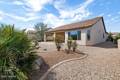 Welcome to this luxurious 2 bedroom plus den home nestled in a on Quail Creek Country Club  in Arizona - for sale on GolfHomes.com, golf home, golf lot