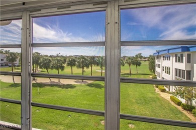 This 2 bedroom, 1 bathroom fully furnished this uni is ready to on Seven Lakes Golf and Tennis Community in Florida - for sale on GolfHomes.com, golf home, golf lot