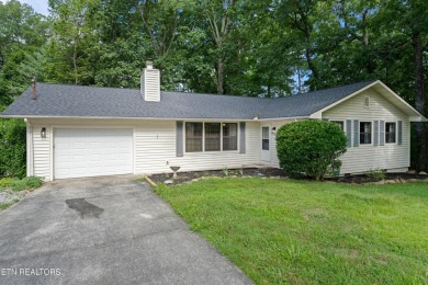 This cozy 3 bedroom/2 bath home features vinyl siding, fenced on Druid Hills Golf Club in Tennessee - for sale on GolfHomes.com, golf home, golf lot