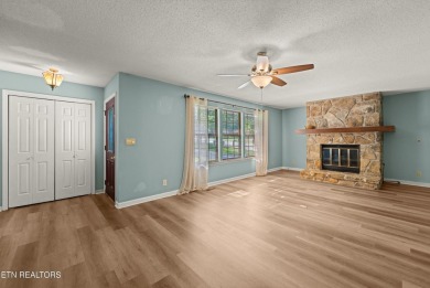 This cozy 3 bedroom/2 bath home features vinyl siding, fenced on Druid Hills Golf Club in Tennessee - for sale on GolfHomes.com, golf home, golf lot