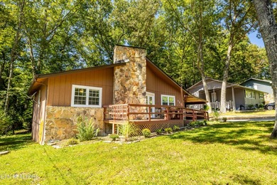 Step into spring in this warm and inviting one-level home on Druid Hills Golf Club in Tennessee - for sale on GolfHomes.com, golf home, golf lot
