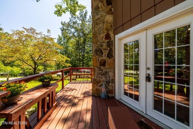 Step into spring in this warm and inviting one-level home on Druid Hills Golf Club in Tennessee - for sale on GolfHomes.com, golf home, golf lot
