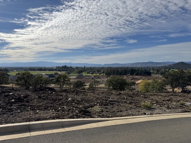 Introducing Quail Run Estates, Eagle Point's premier new on Eagle Point Golf Course in Oregon - for sale on GolfHomes.com, golf home, golf lot