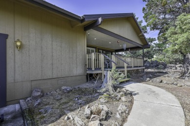 Welcome to this warm and inviting 3-bedroom, 2-bathroom home on Lake Shastina Golf Course in California - for sale on GolfHomes.com, golf home, golf lot