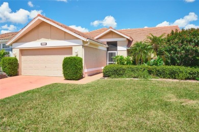 Welcome to Cross Creek Estates!! Lovely move-in ready 2BR + Den on Cross Creek Country Club in Florida - for sale on GolfHomes.com, golf home, golf lot