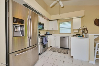 Welcome to Cross Creek Estates!! Lovely move-in ready 2BR + Den on Cross Creek Country Club in Florida - for sale on GolfHomes.com, golf home, golf lot