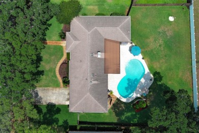 Under contract-accepting backup offers. Charming Traditional on Rio Pinar Golf and Country Club in Florida - for sale on GolfHomes.com, golf home, golf lot