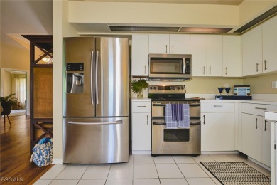 Welcome to Cross Creek Estates!! Lovely move-in ready 2BR + Den on Cross Creek Country Club in Florida - for sale on GolfHomes.com, golf home, golf lot