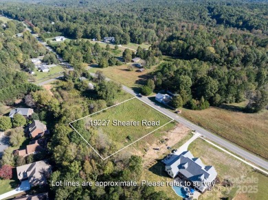 Incredible, rare opportunity for a beautiful 1 acre homesite in on River Run Country Club in North Carolina - for sale on GolfHomes.com, golf home, golf lot