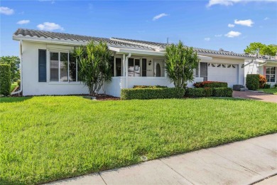 Under contract-accepting backup offers. Welcome to your on Mainlands Golf Club in Florida - for sale on GolfHomes.com, golf home, golf lot