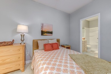 Move-in ready 2 bedroom, 2 bath condo in the popular Sweetwater on Indian Wells Golf Course in South Carolina - for sale on GolfHomes.com, golf home, golf lot