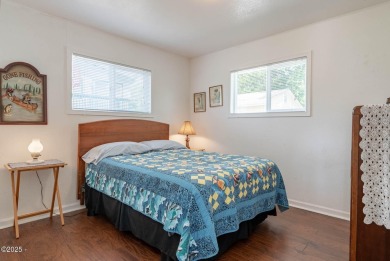 ''Lakeview Cottage!''  After a day of fishing enjoy relaxing on on Chinook Winds Golf Resort in Oregon - for sale on GolfHomes.com, golf home, golf lot