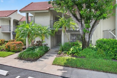 Experience true Florida living in this charming 2-bedroom on Indian Spring Golf and Country Club in Florida - for sale on GolfHomes.com, golf home, golf lot