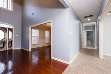 Maumelle Beauty all brick home on a level corner lot.  Grand on Maumelle Golf and Country Club in Arkansas - for sale on GolfHomes.com, golf home, golf lot