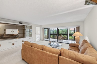 Experience true Florida living in this charming 2-bedroom on Indian Spring Golf and Country Club in Florida - for sale on GolfHomes.com, golf home, golf lot