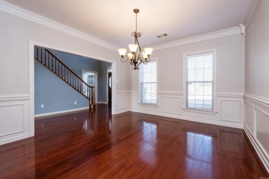 Maumelle Beauty all brick home on a level corner lot.  Grand on Maumelle Golf and Country Club in Arkansas - for sale on GolfHomes.com, golf home, golf lot