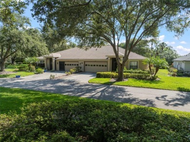 **Just Listed in Kings Point - 1609 Laughton Place, Sun City on Falcon Watch Golf Club in Florida - for sale on GolfHomes.com, golf home, golf lot