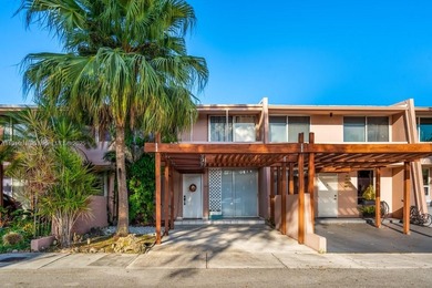 Tree lane Townhome has just become available. This 3 bed 2.5 on Miccosukee Golf and Country Club in Florida - for sale on GolfHomes.com, golf home, golf lot