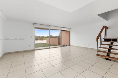 Tree lane Townhome has just become available. This 3 bed 2.5 on Miccosukee Golf and Country Club in Florida - for sale on GolfHomes.com, golf home, golf lot